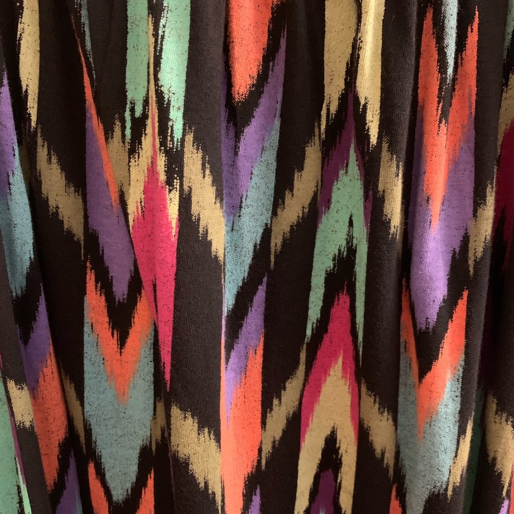 123. 🍒 Billabong Abstract Dress